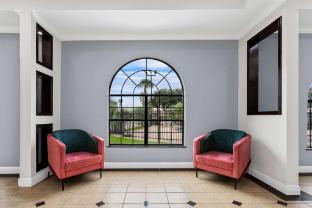 econo lodge inn and suites beaumont