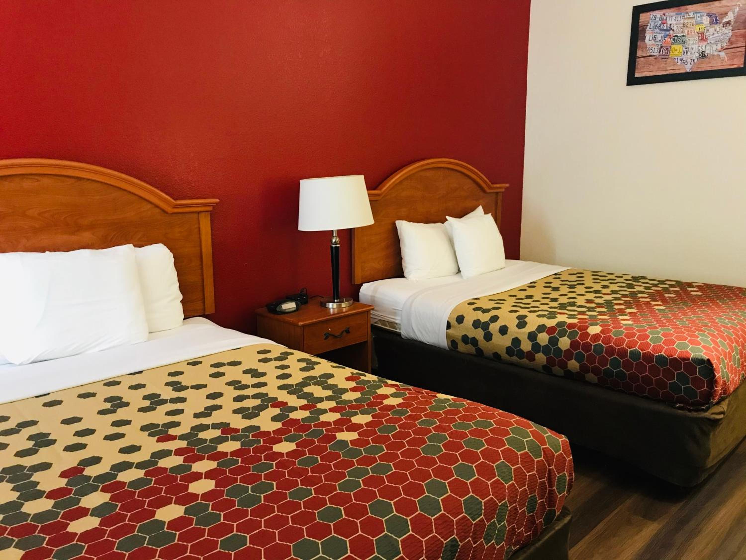 econo lodge inn and suites beaumont