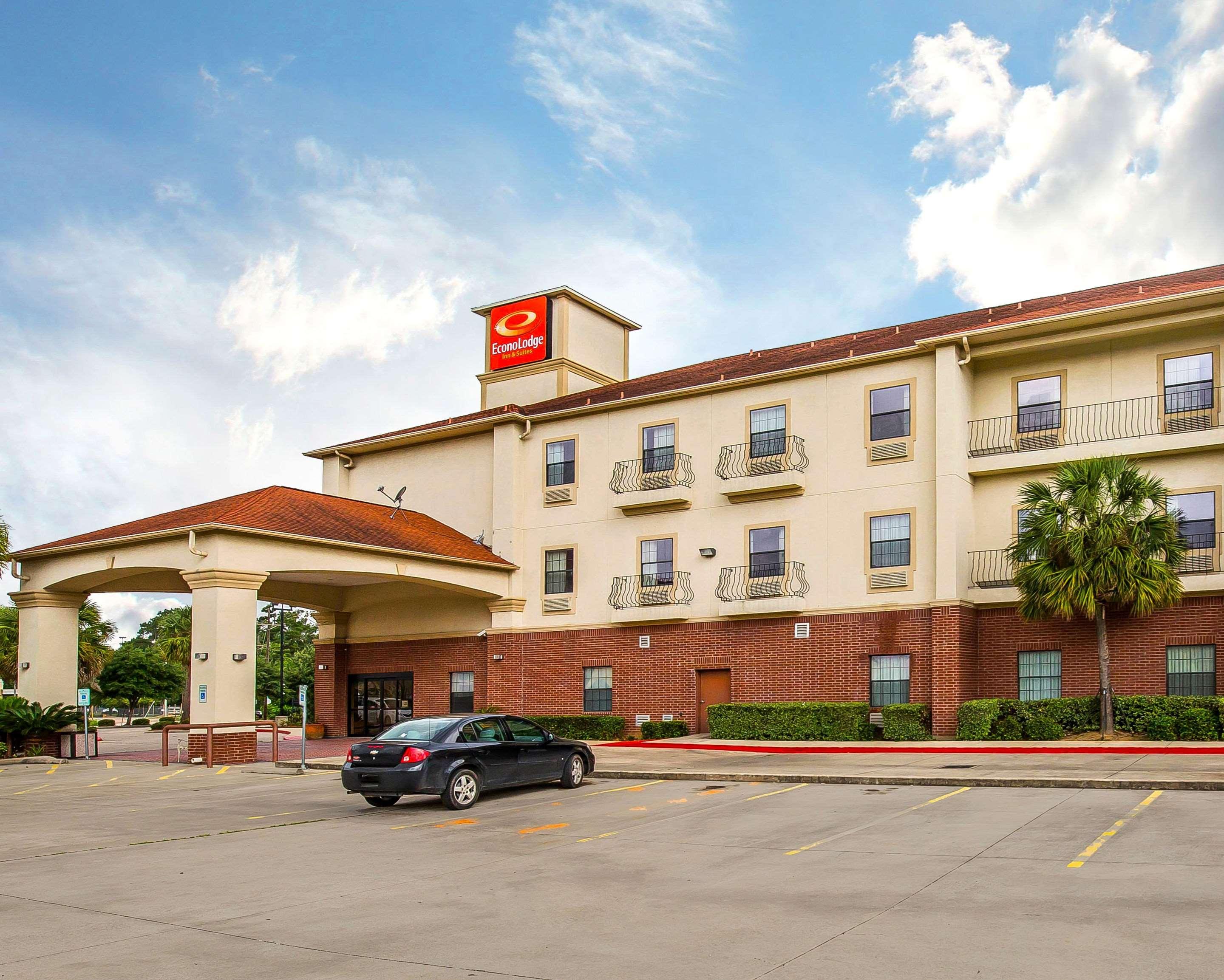 Econo Lodge Inn And Suites Beaumont,Houston>>Beaumont,2 star