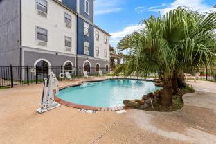 econo lodge inn and suites beaumont