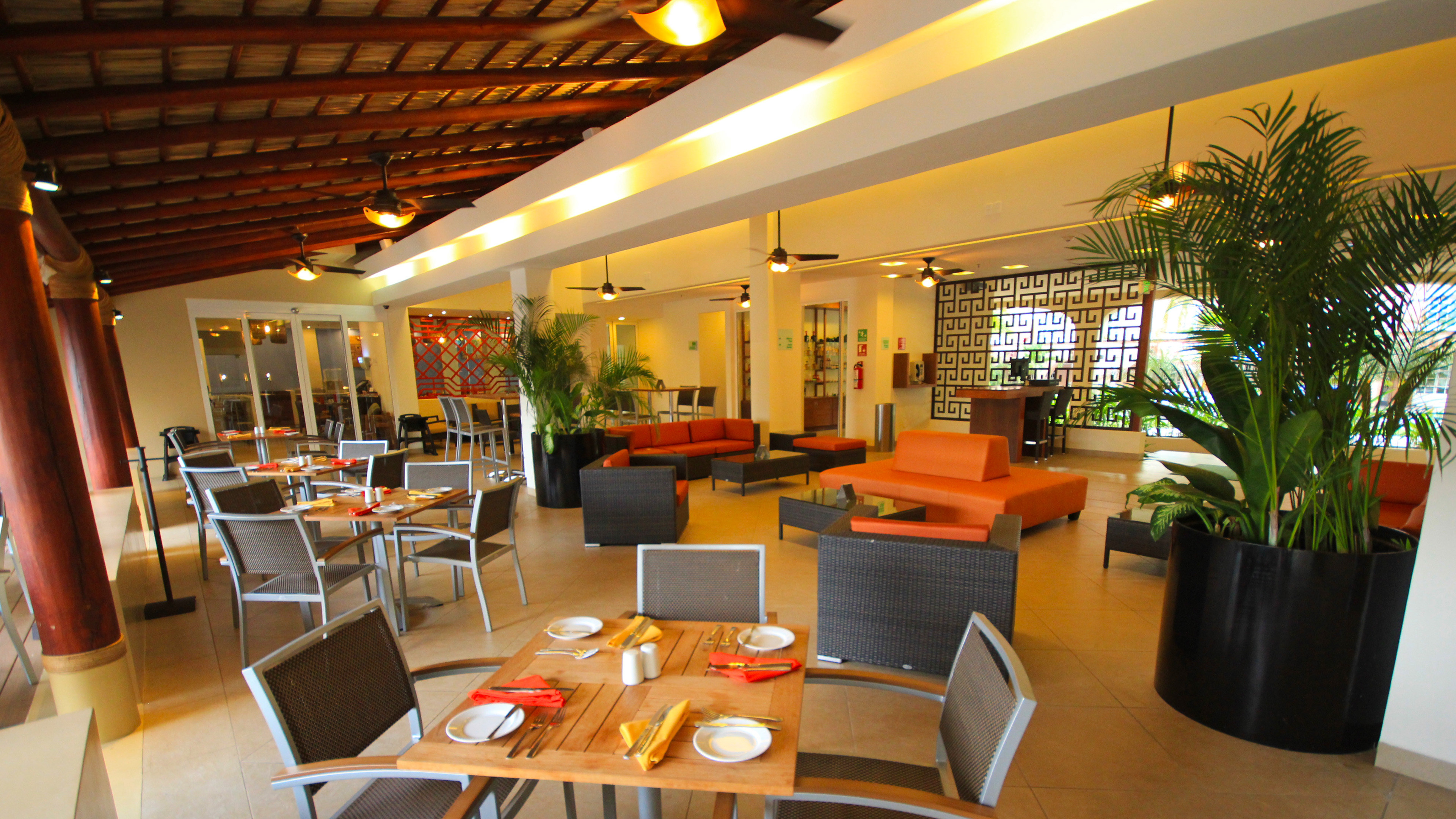 holiday inn huatulco by ihg