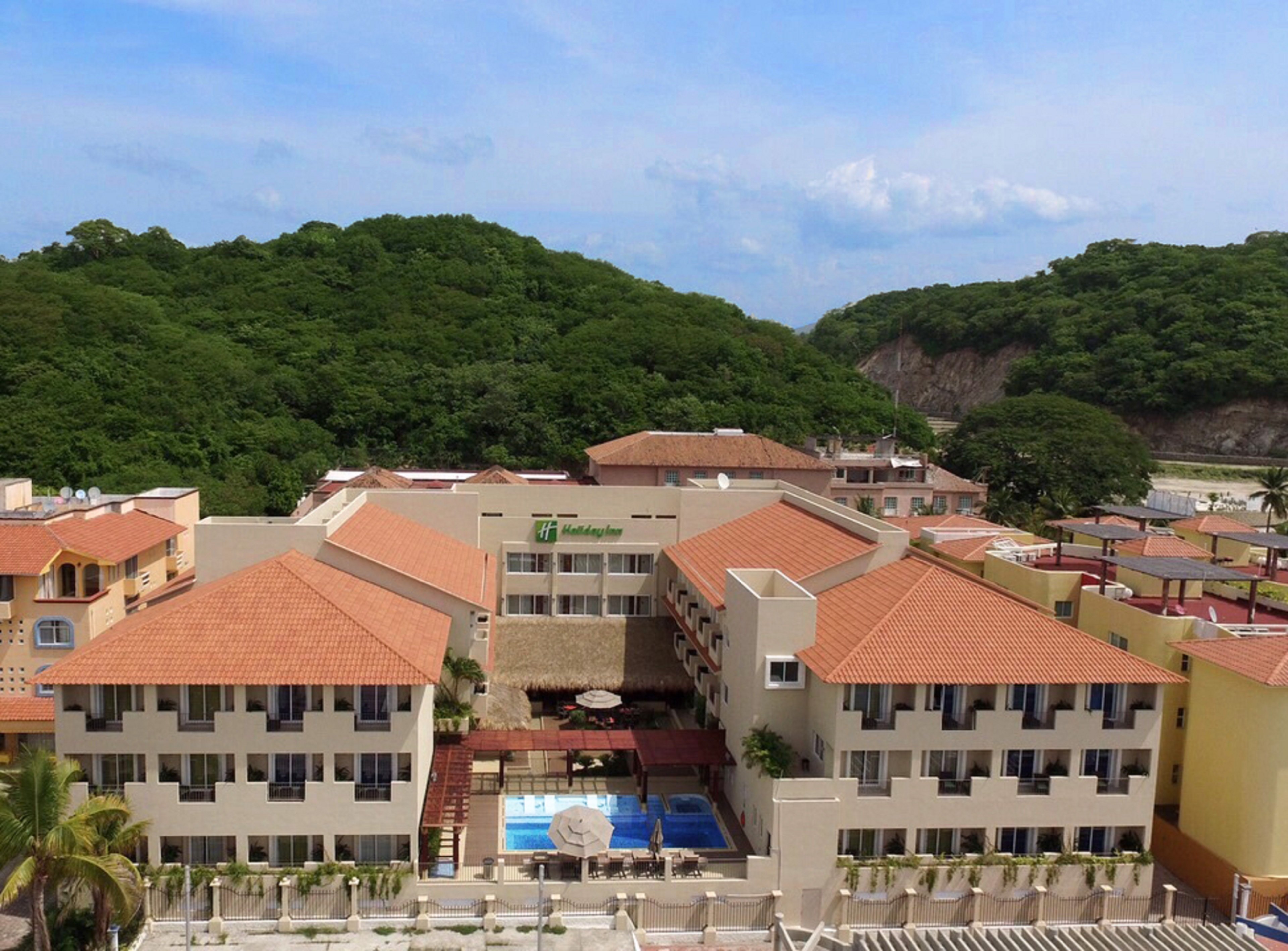 holiday inn huatulco by ihg