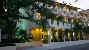 holiday inn huatulco by ihg