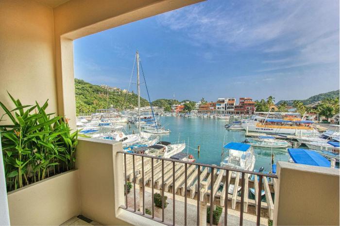 holiday inn huatulco by ihg