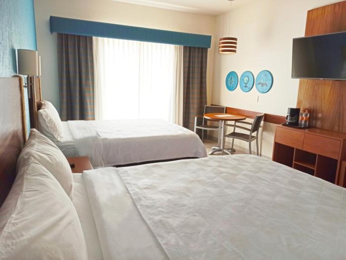 holiday inn huatulco by ihg