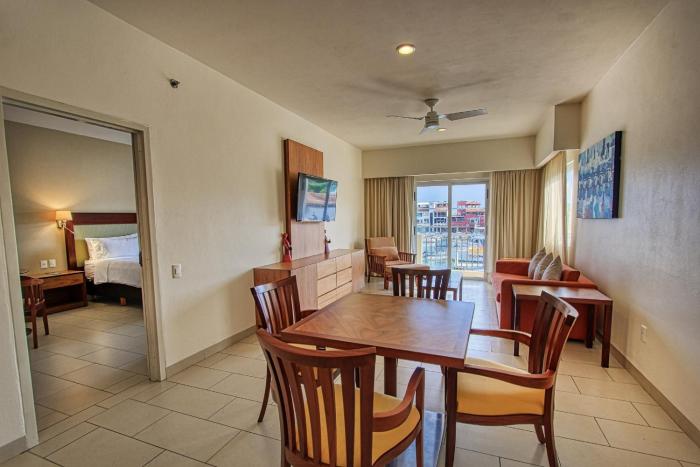 holiday inn huatulco by ihg