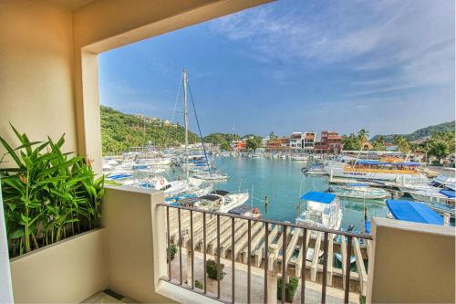 holiday inn huatulco by ihg