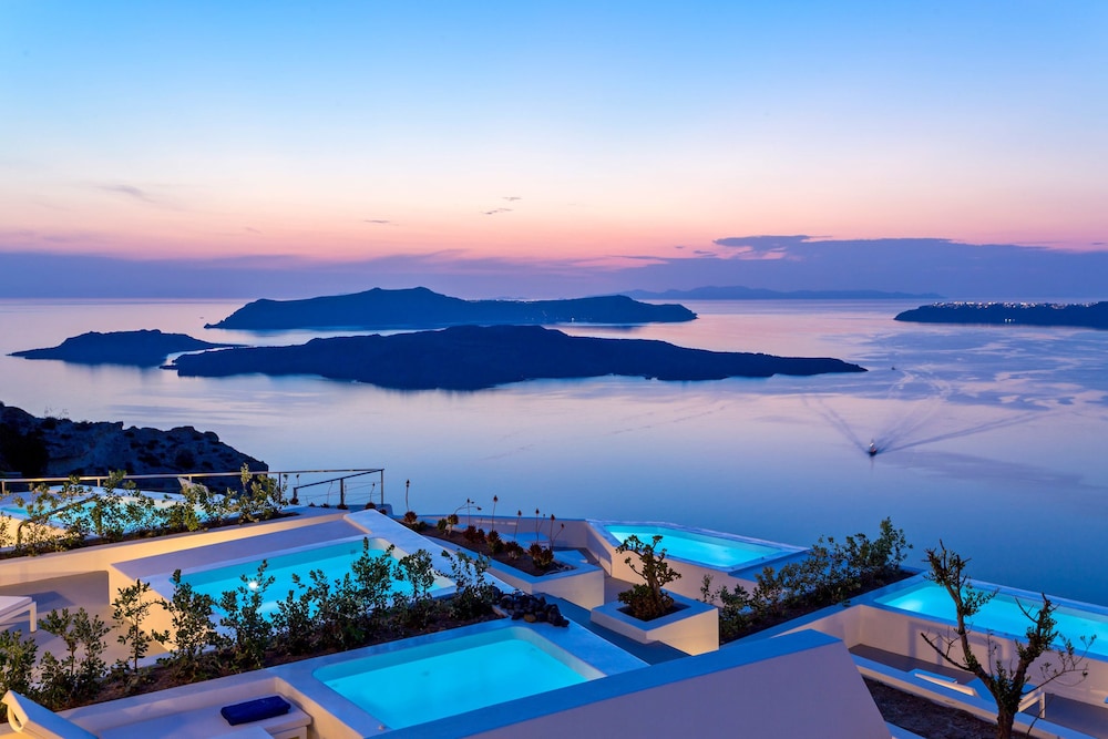 alti santorini suites adults only