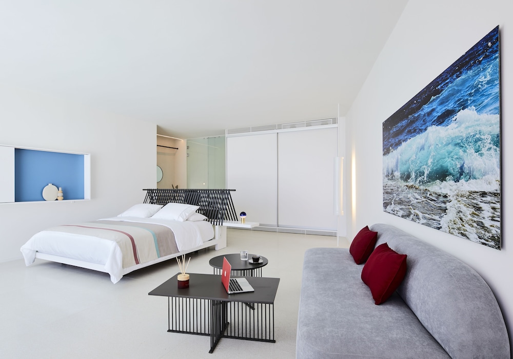 alti santorini suites adults only