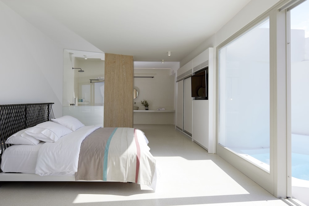 alti santorini suites adults only