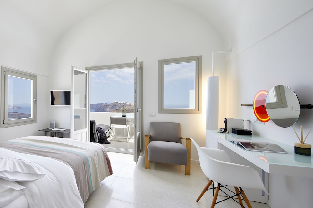 alti santorini suites adults only