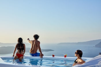 alti santorini suites adults only