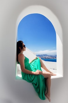 alti santorini suites adults only