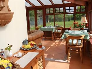 pointers guest house