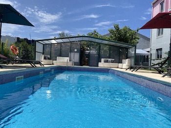 kyriad montpellier aeroport gare tgv sud de france