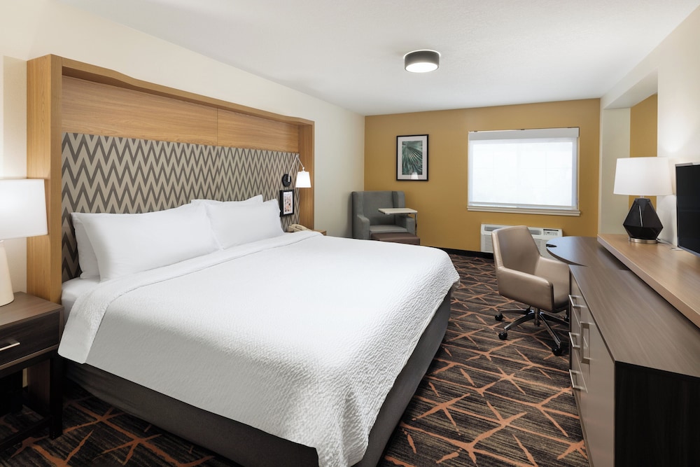 holiday inn redding by ihg