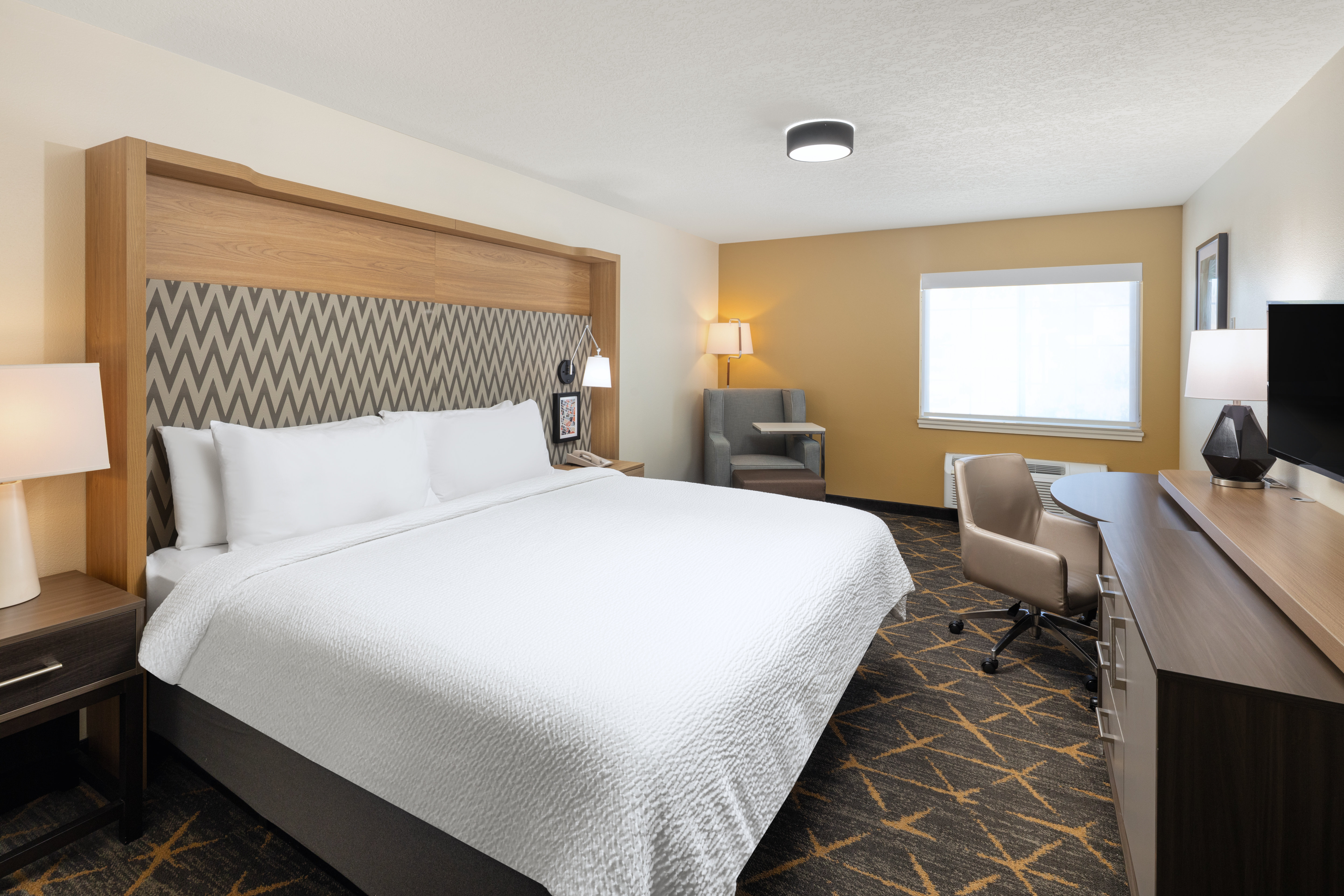 holiday inn redding by ihg