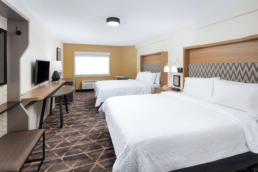 holiday inn redding by ihg