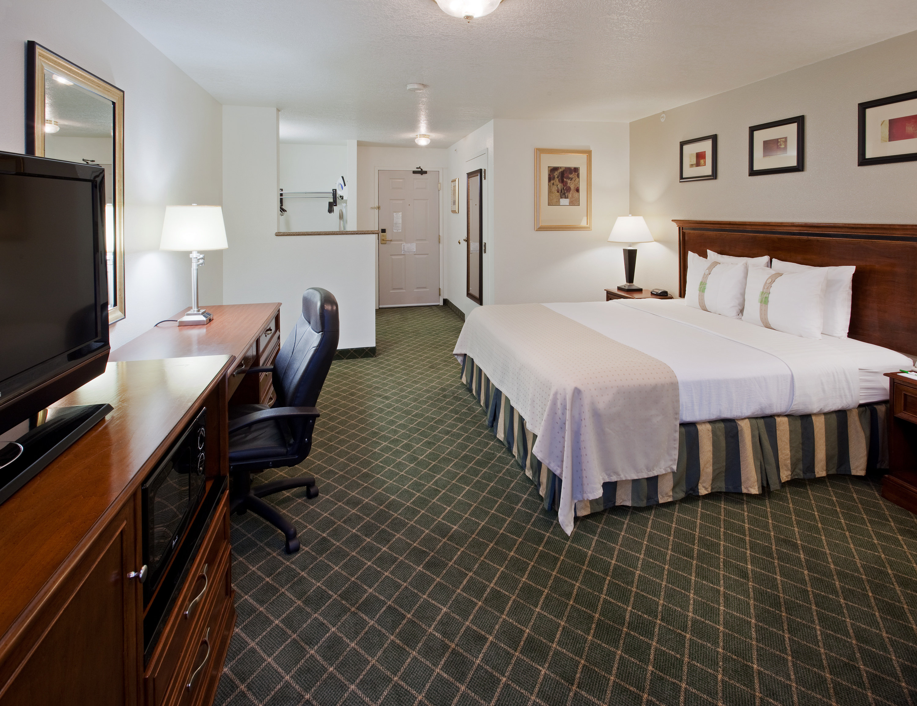 holiday inn redding by ihg