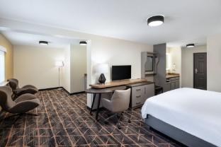 holiday inn redding by ihg