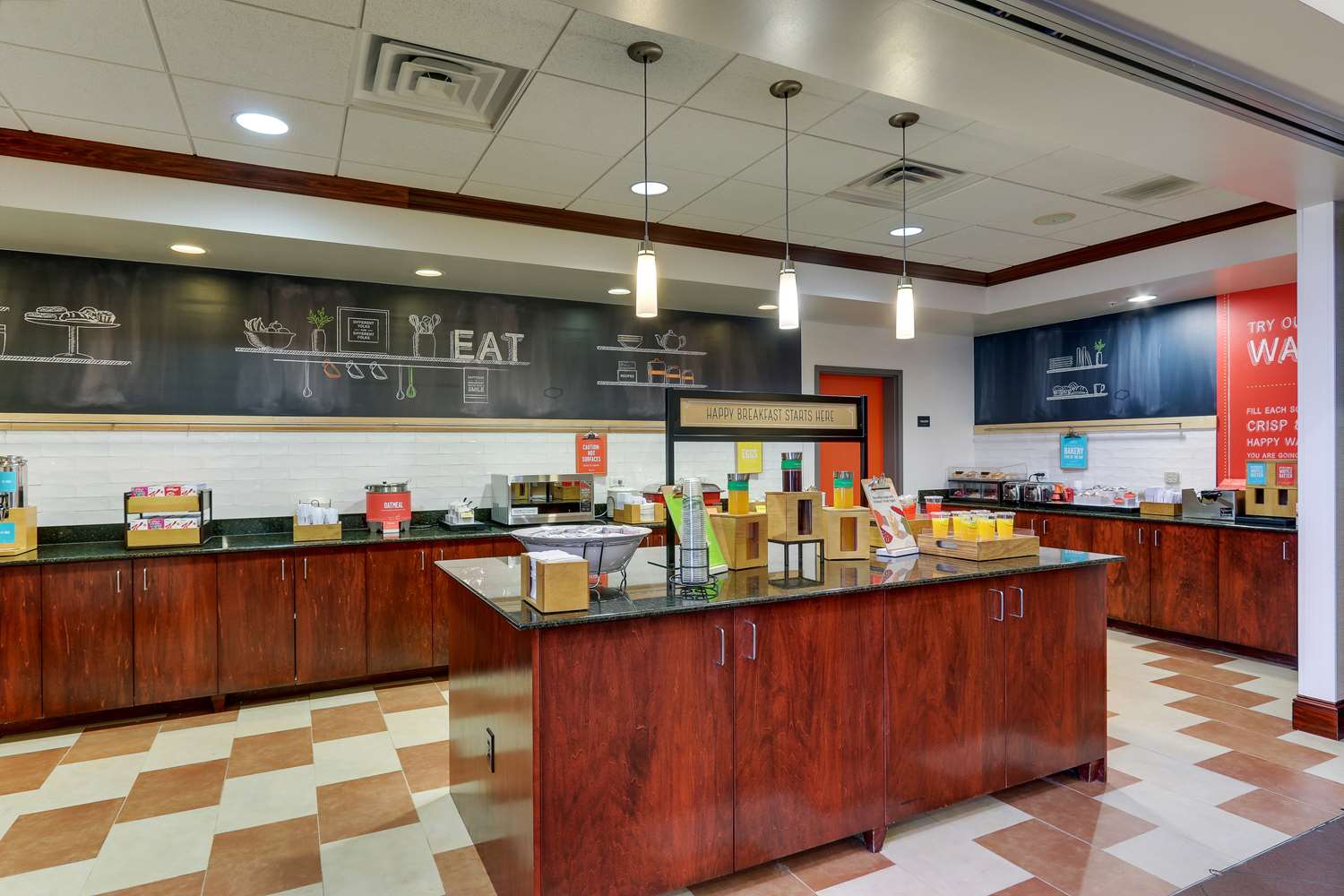 hampton inn and suites indianapolis airport