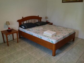 lapu lapu cottages and restaurant