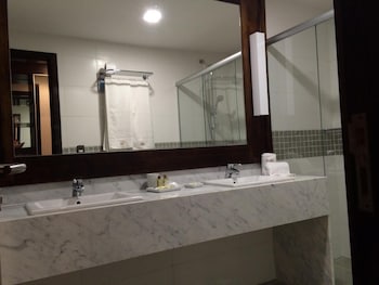 royal atlantica macae hotel