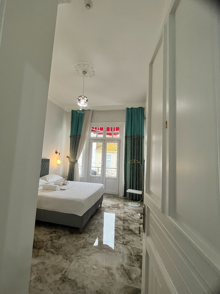 ada antik otel