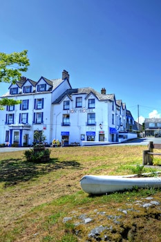 the lion hotel