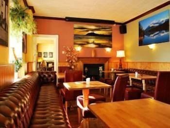 the lion hotel