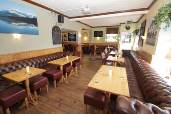 the lion hotel