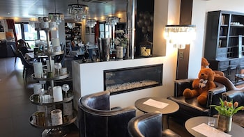 hotel acadie eragny sur oise