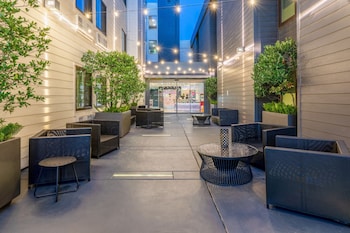 aloft sunnyvale