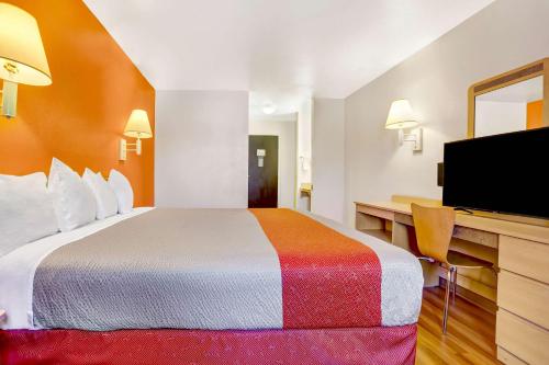 motel 6 espanola nm