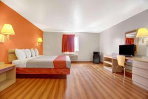 Motel 6 Espanola, Nm,Santa Fe>>Espanola,2 star