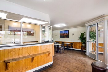rodeway inn greeley