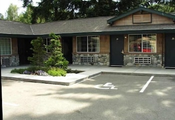 poulsbo inn and suites