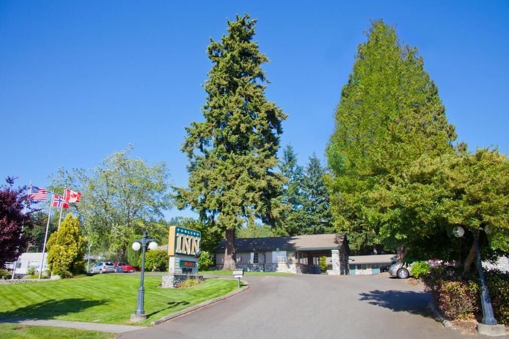 poulsbo inn and suites