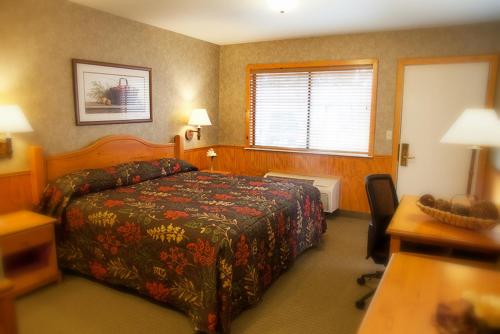 poulsbo inn and suites
