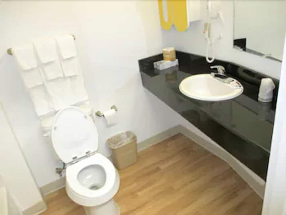 studio 6 sweetwater tx