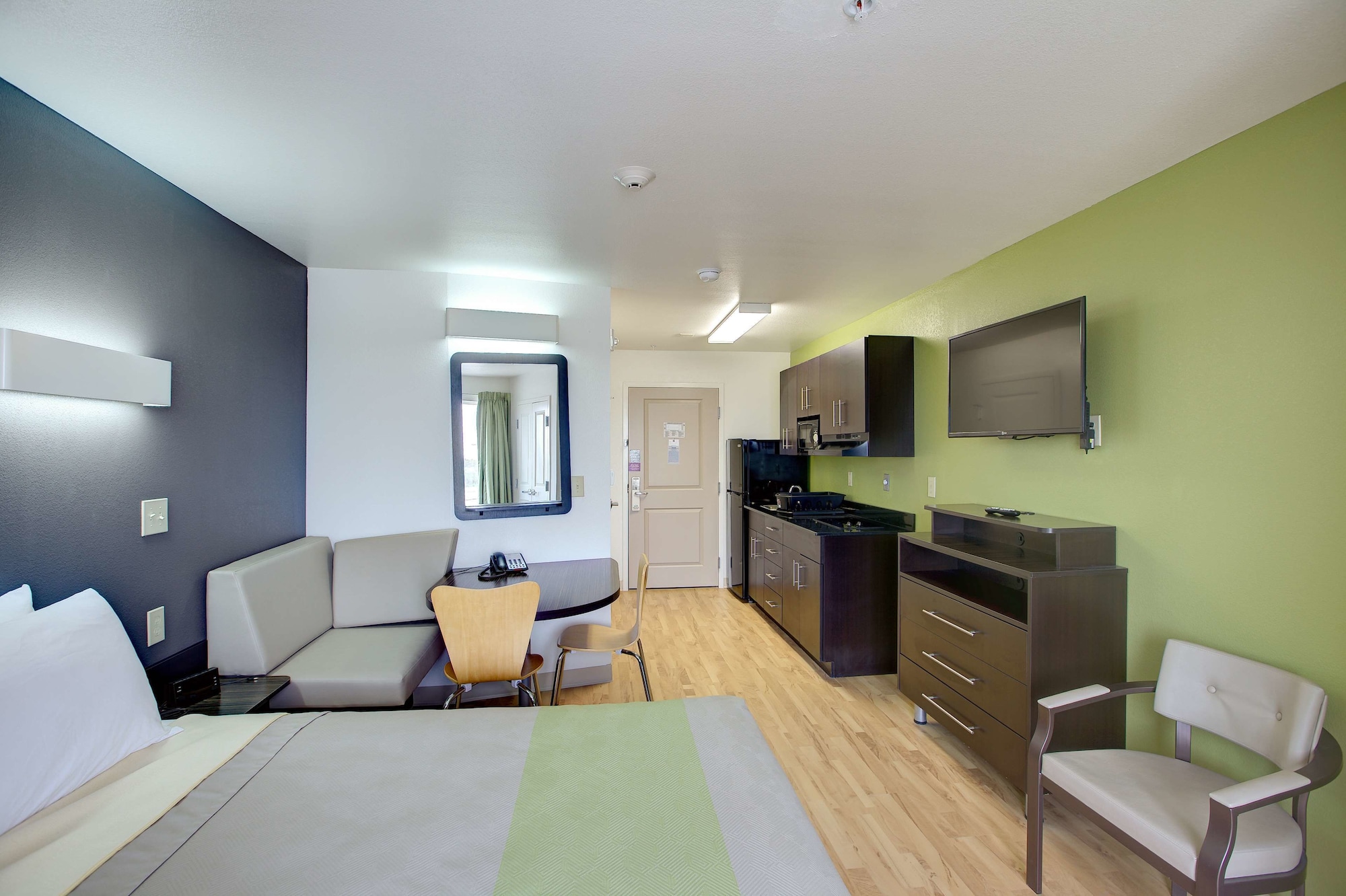 studio 6 sweetwater tx