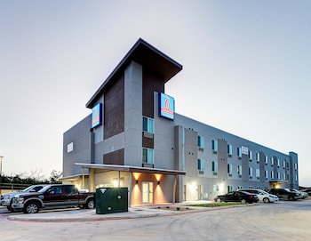 studio 6 sweetwater tx