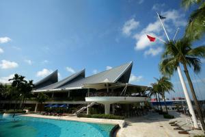 republic of singapore yacht club