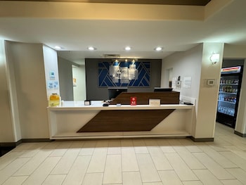 Holiday Inn Express Hotel & Suites Ripley By Ihg,Parkersburg>>Jackson County,3 star