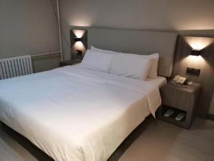 hanting hotel changchun peoples square jida second courtyard