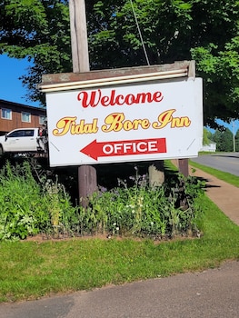 tidal bore inn