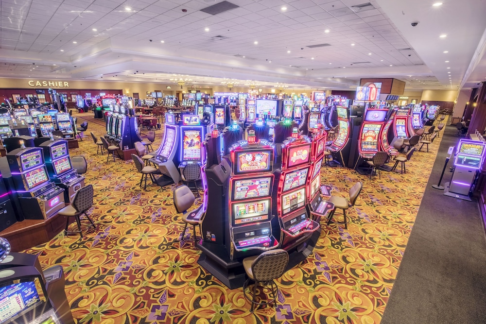 casino queen hotel