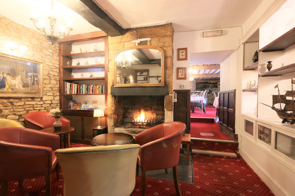 the crown hotel