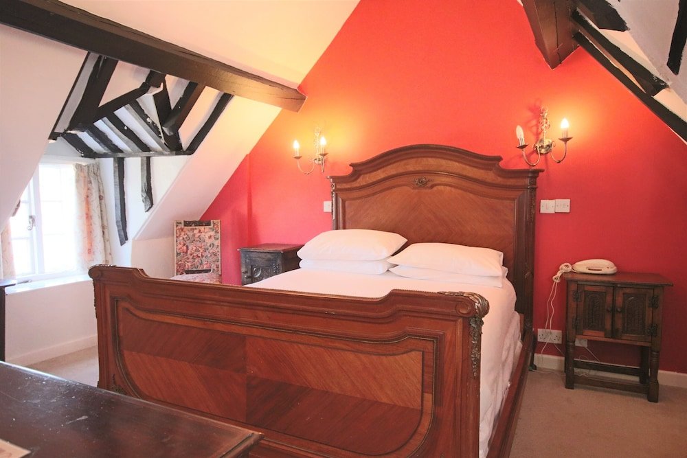 The Crown Hotel,Blockley>>Birmingham,3 star