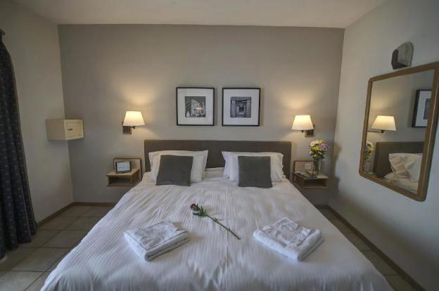 sliema chalet hotel